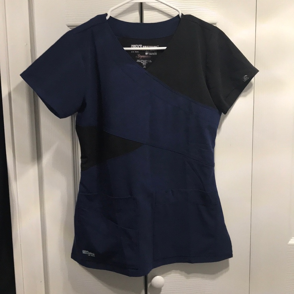 Grey’s Anatomy scrub top